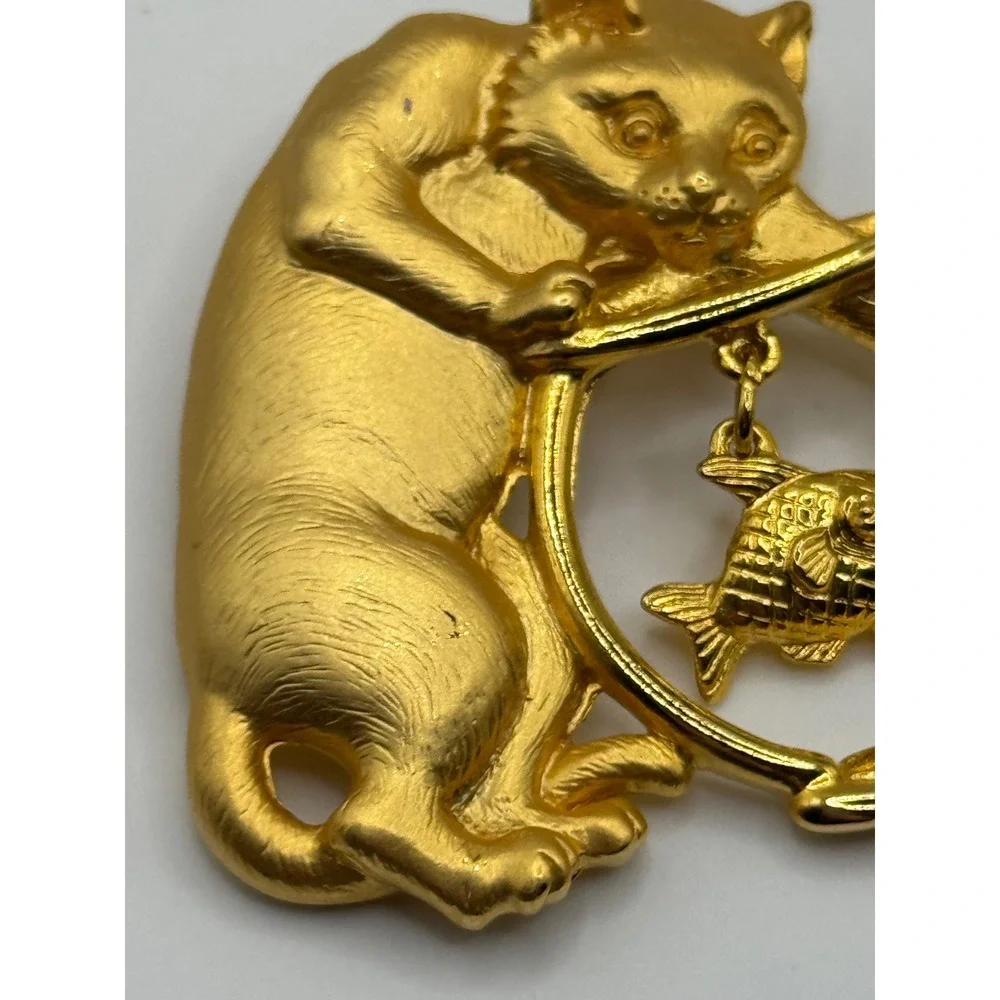 Vintage JJ Jonette Cat Fishbowl Brooch Gold Tone Pin